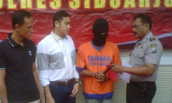 Tersangka Pembunuhan Pasangan Gay di Sidoarjo akhirnya Tertangkap Tersangka Pembunuhan Pasangan Gay di Sidoarjo akhirnya Tertangkap