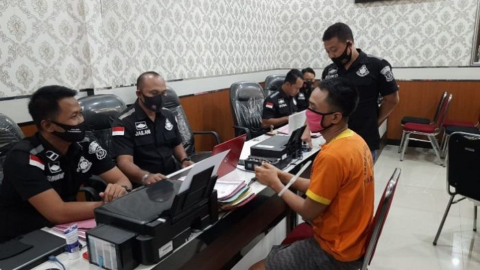 Dikenal Licin, DPO Curanmor Lamongan Berhasil Ditangkap Dikenal Licin, DPO Curanmor Lamongan Berhasil Ditangkap