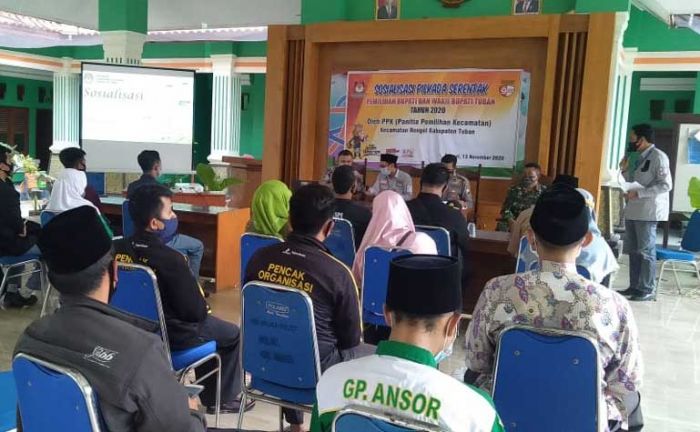 Pilkada Kurang Sebulan, PPK Rengel Gencar Sosialisasi Penerapan Prokes Saat di TPS Pilkada Kurang Sebulan, PPK Rengel Gencar Sosialisasi Penerapan Prokes Saat di TPS