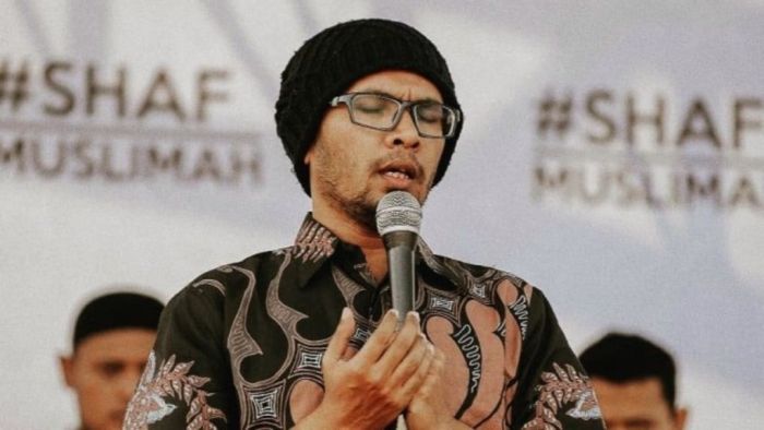 Pernah Sebut Nabi Musa Preman, Siti Aisyah Cewe Gaul, Ceramah Hanan Attaki Dihentikan di Pamekasan Pernah Sebut Nabi Musa Preman, Siti Aisyah Cewe Gaul, Ceramah Hanan Attaki Dihentikan di Pamekasan