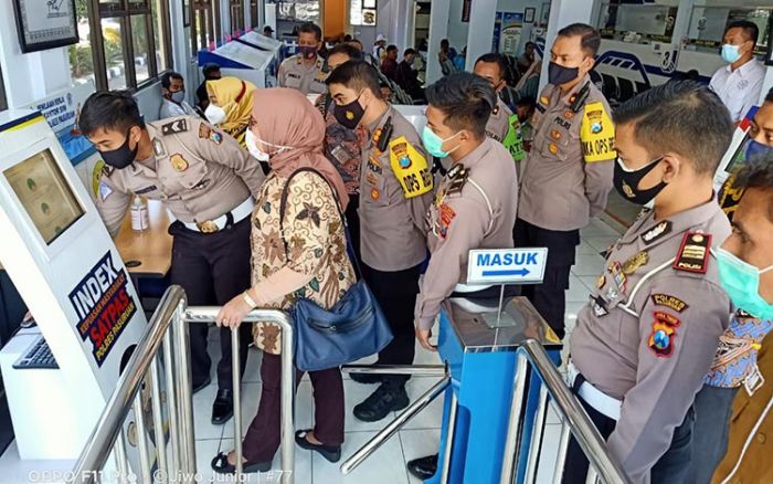 Deputi Bidang Pelayanan Publik Kemenpan-RB Kunjungi Mapolres Pasuruan Deputi Bidang Pelayanan Publik Kemenpan-RB Kunjungi Mapolres Pasuruan