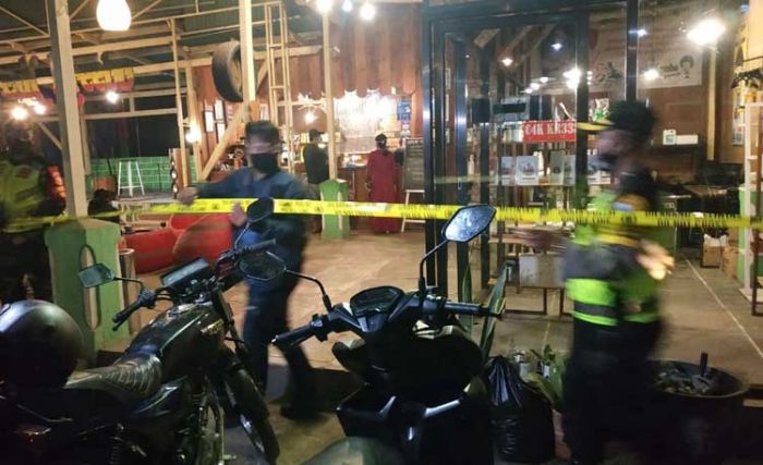Langgar Prokes, 8 Kafe Ditutup, Kegiatan di Kantor Kecamatan Dibubarkan Langgar Prokes, 8 Kafe Ditutup, Kegiatan di Kantor Kecamatan Dibubarkan