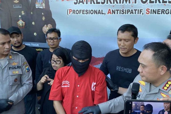 Ini Pengakuan Pelaku Pembunuhan Perempuan dalam Koper di Jurang Pacet-Cangar Ini Pengakuan Pelaku Pembunuhan Perempuan dalam Koper di Jurang Pacet-Cangar