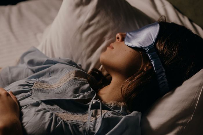 Benarkah Kurang Tidur Dapat Turunkan Daya Ingat? Simak Penjelasannya Benarkah Kurang Tidur Dapat Turunkan Daya Ingat? Simak Penjelasannya