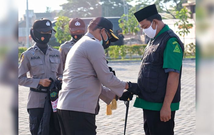 Kapolresta Sidoarjo Gandeng Komunitas untuk Masifkan Disiplin Protokol Kesehatan Kapolresta Sidoarjo Gandeng Komunitas untuk Masifkan Disiplin Protokol Kesehatan