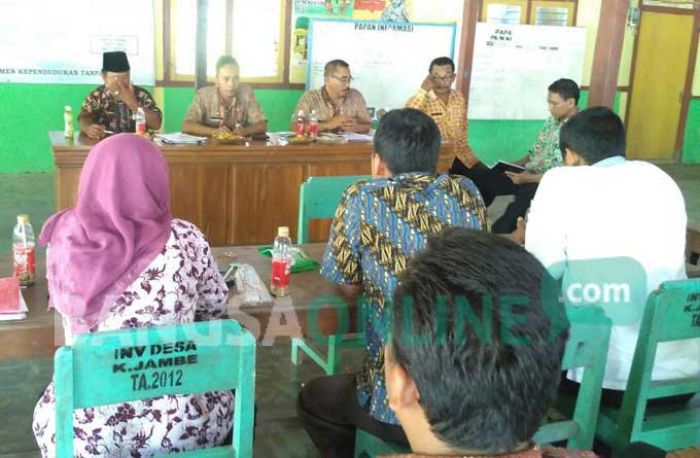 DD dan ADD Terkendala Pencairan, Tim Asistensi Kecamatan Singgahan Lakukan Pembinaan pada Pemdes DD dan ADD Terkendala Pencairan, Tim Asistensi Kecamatan Singgahan Lakukan Pembinaan pada Pemdes