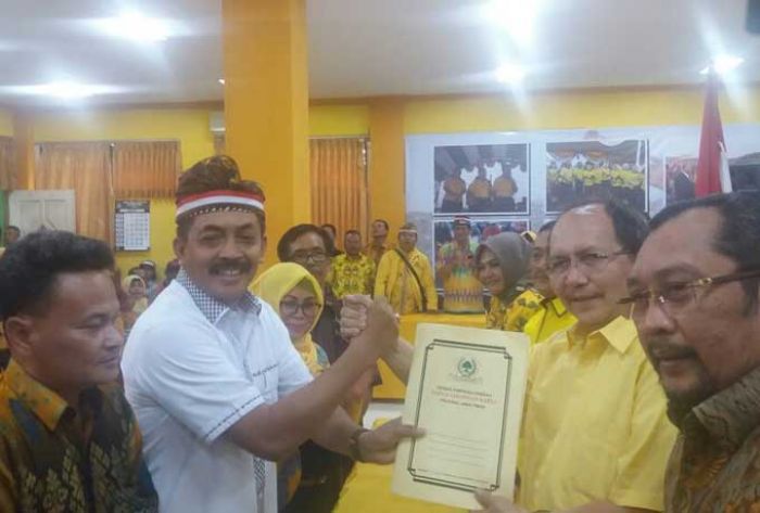 Gus Syaf, Satu-satunya Kandidat yang Sudah Kembalikan Formulir ke Partai Golkar Gus Syaf, Satu-satunya Kandidat yang Sudah Kembalikan Formulir ke Partai Golkar