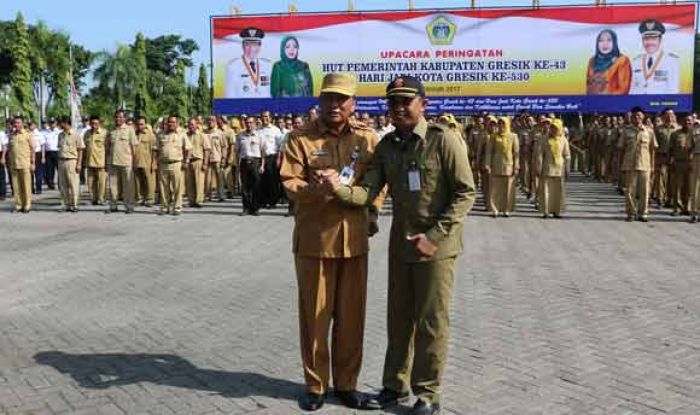 Upacara HUT Pemkab Gresik ke-43 Tahun, Ini Harapan Bupati Sambari di Tahun Mendatang