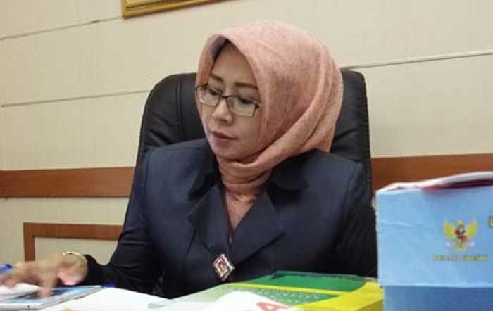 Sayangkan Molornya Pengadaan Seragam Gratis, DPRD Gresik: Tahun Depan Bisa Terulang lagi Sayangkan Molornya Pengadaan Seragam Gratis, DPRD Gresik: Tahun Depan Bisa Terulang lagi