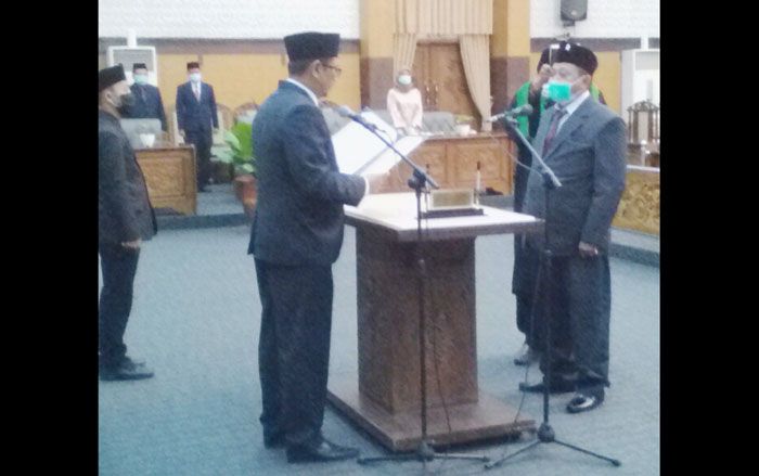 Eko Hariyono Resmi Gantikan H. Sugirah Jadi Anggota DPRD Banyuwangi Eko Hariyono Resmi Gantikan H. Sugirah Jadi Anggota DPRD Banyuwangi