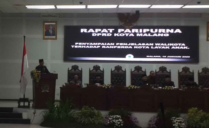 Paripurna Bersama Dewan, Wali Kota Malang Berikan Penjelasan Raperda Kota Layak Anak