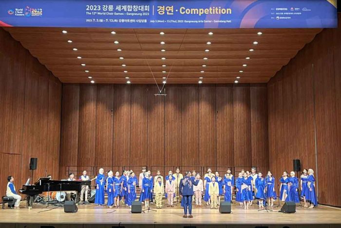 Siswa SD Asal Sidoarjo Harumkan Nama Indonesia dalam Ajang World Choir Games di Korea Selatan Siswa SD Asal Sidoarjo Harumkan Nama Indonesia dalam Ajang World Choir Games di Korea Selatan
