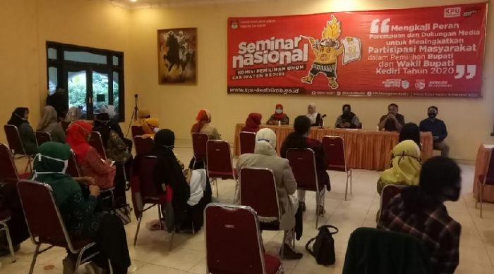 KPU Kabupaten Kediri Ajak Kaum Hawa Gunakan Hak Pilih KPU Kabupaten Kediri Ajak Kaum Hawa Gunakan Hak Pilih