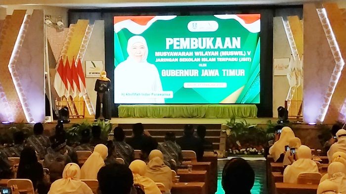 Cetak Generasi Muda Islami, ​Gubernur Jatim Buka Muswil JSIT di Kota Kediri