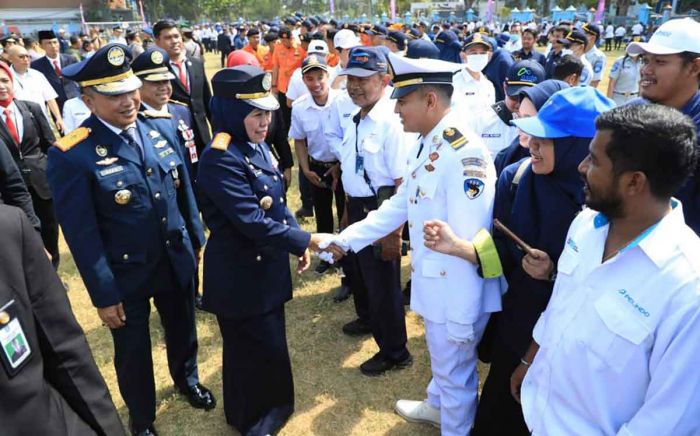 Peringati Harhubnas 2023, Gubernur Khofifah Dorong Konektivitas Antarwilayah Peringati Harhubnas 2023, Gubernur Khofifah Dorong Konektivitas Antarwilayah
