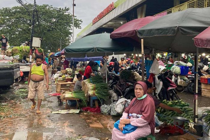 Update Harga Sembako Jatim 11 April 2025: Cabai Rawit Merah Rp77.925/kg, Tomat Rp8.773/kilo