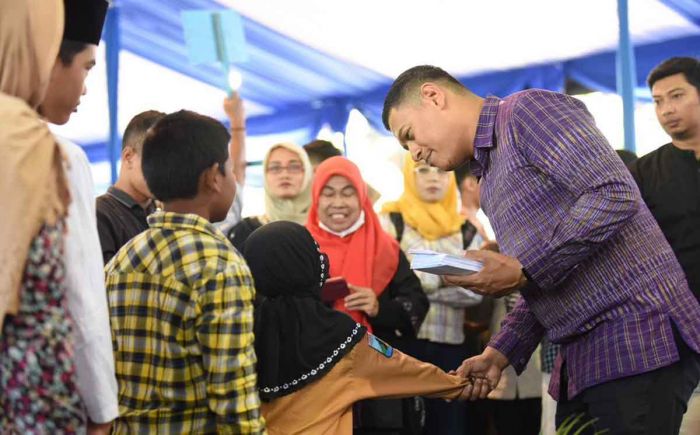 Santuni 1.641 Anak Yatim, Wali Kota Kediri Tekankan Hal ini Santuni 1.641 Anak Yatim, Wali Kota Kediri Tekankan Hal ini