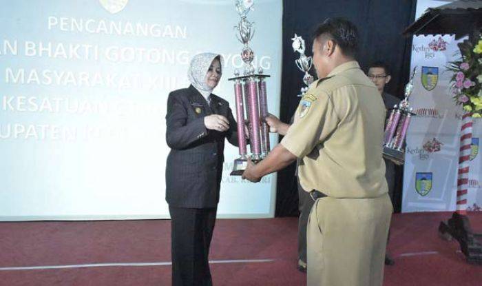 Pemkab Kediri Canangkan Bulan Bakti Gotong Royong