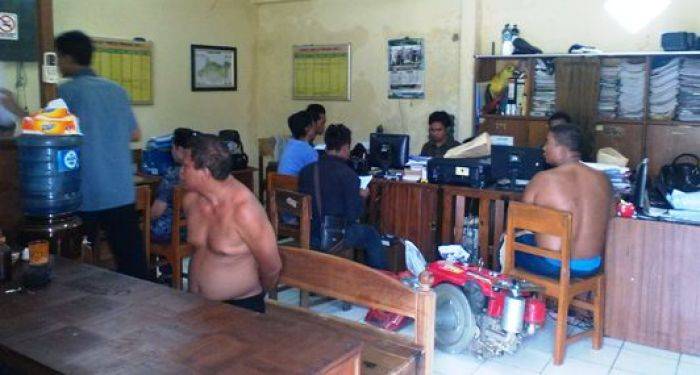 Polres Bojonegoro Ringkus Dua Begal Antar Kabupaten Polres Bojonegoro Ringkus Dua Begal Antar Kabupaten