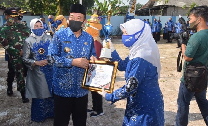 Peringati Harganas ke-27, Bupati Fadeli Dorong Terbentuknya Kampung KB Tangguh Peringati Harganas ke-27, Bupati Fadeli Dorong Terbentuknya Kampung KB Tangguh