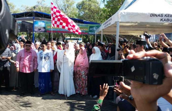 Lepas 794 JCH, Bupati Tantri: Jaga Kesehatan, Semoga Menjadi Haji Mabrur