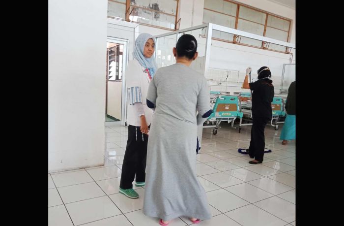 Pengalaman Pasien Diabetes Dirawat di RSUD Dr. Soetomo, Dua Dokter Berbeda Keputusan