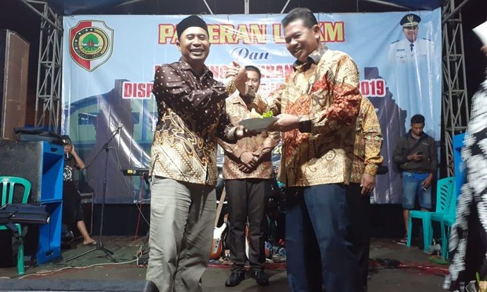 Geliatkan Ekonomi Lokal, Plt Bupati Mojokerto Resmikan Pasar Rakyat Trowulan Geliatkan Ekonomi Lokal, Plt Bupati Mojokerto Resmikan Pasar Rakyat Trowulan