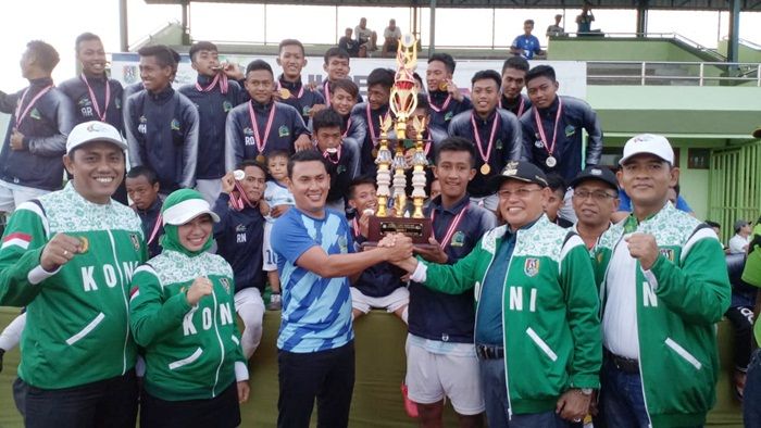 Palang Juarai Porkab V Cabang Sepakbola Melalui Adu Penalti