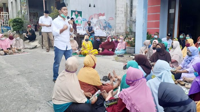 Emak-emak di Pacet Mojokerto Siap Menangkan Paslon Ikbar