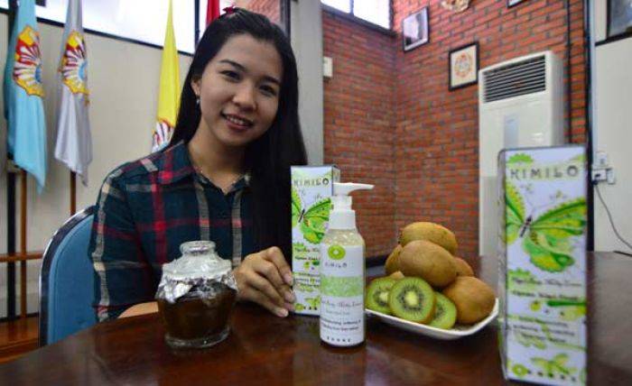 Handbody Milky Lotion Ciptaan UKWMS, Berbahan Dasar Buah Kiwi Handbody Milky Lotion Ciptaan UKWMS, Berbahan Dasar Buah Kiwi