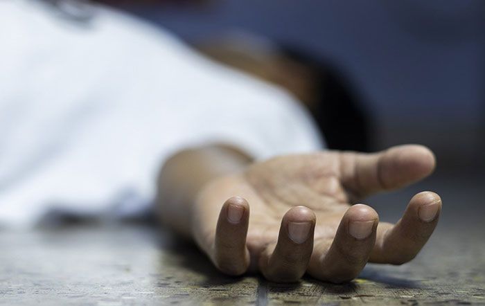 Penemuan Mayat Laki-Laki Gegerkan Warga Karang Anyar Jember Penemuan Mayat Laki-Laki Gegerkan Warga Karang Anyar Jember