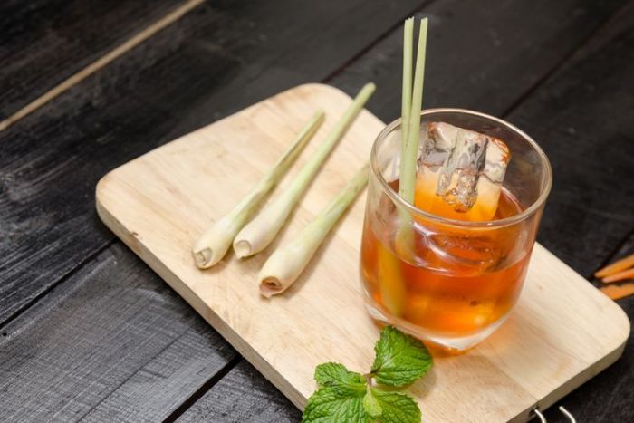 Wedang Serai Kolang Kaling, Cocok untuk Penghangat Tubuh Wedang Serai Kolang Kaling, Cocok untuk Penghangat Tubuh