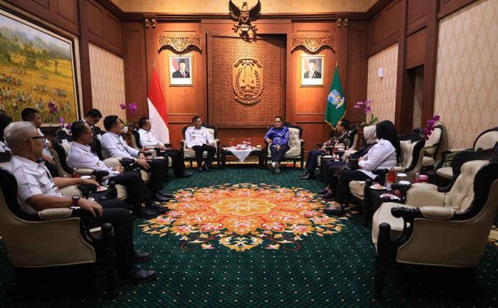 Bahas Kolaborasi, Kemenkum Jatim Audiensi ke Grahadi Bahas Kolaborasi, Kemenkum Jatim Audiensi ke Grahadi