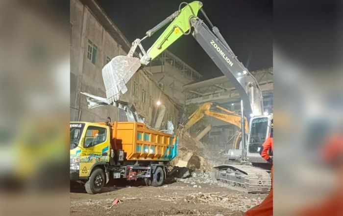 Hari Ke-8 Pencarian Korban Ambruknya Musala Ponpes Al-Khoziny, Tim SAR Berhasil Evakuasi 10 Jenazah