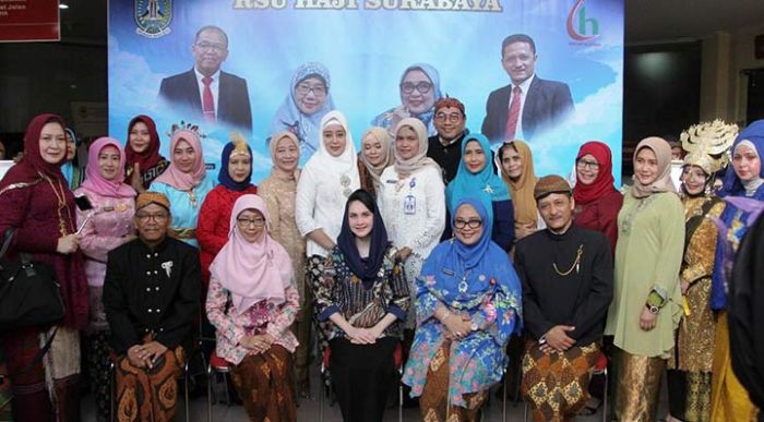 Arumi Bachsin Ajak Perempuan Teladani Perjuangan Kartini Arumi Bachsin Ajak Perempuan Teladani Perjuangan Kartini