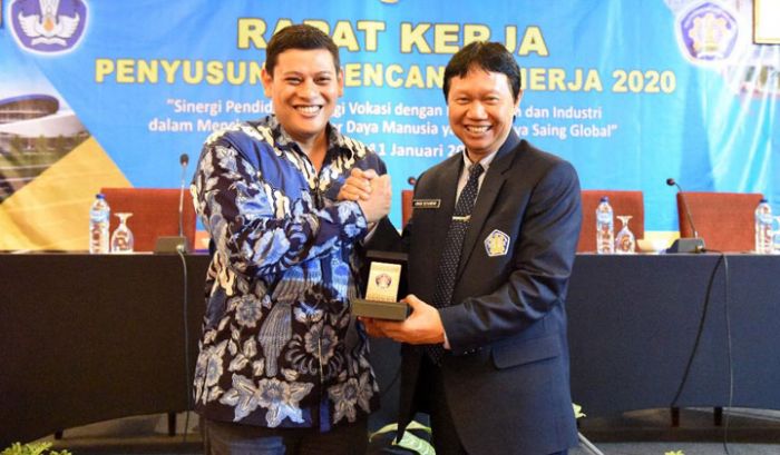 Wali Kota Kediri Hadiri Rapat Kerja Poltek Negeri Malang