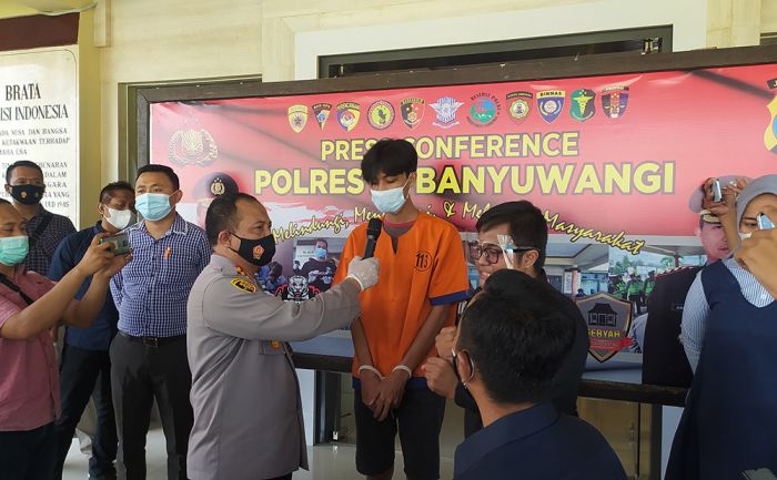 Bercinta Satu Malam dengan Gadis di Bawah Umur, Pemuda di Banyuwangi ini Ditangkap Polisi Bercinta Satu Malam dengan Gadis di Bawah Umur, Pemuda di Banyuwangi ini Ditangkap Polisi