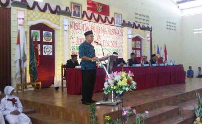 SMKN Winongan Wisuda, 2 Siswa Papua Dilepas Khusus SMKN Winongan Wisuda, 2 Siswa Papua Dilepas Khusus