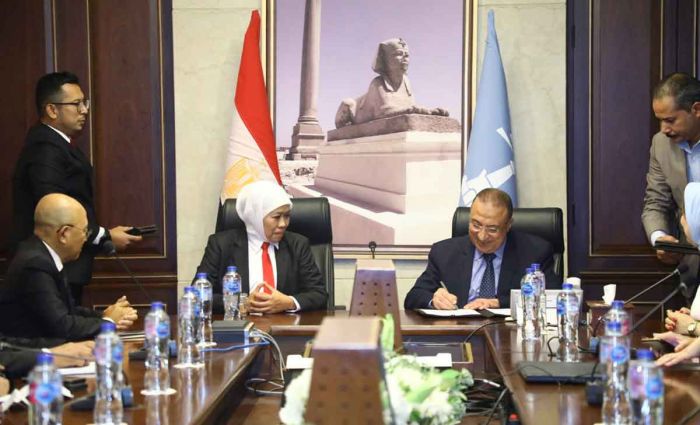 Jalin Kerja Sama Multibidang, Gubernur Khofifah Teken LoI dengan Gubernur Alexandria Jalin Kerja Sama Multibidang, Gubernur Khofifah Teken LoI dengan Gubernur Alexandria