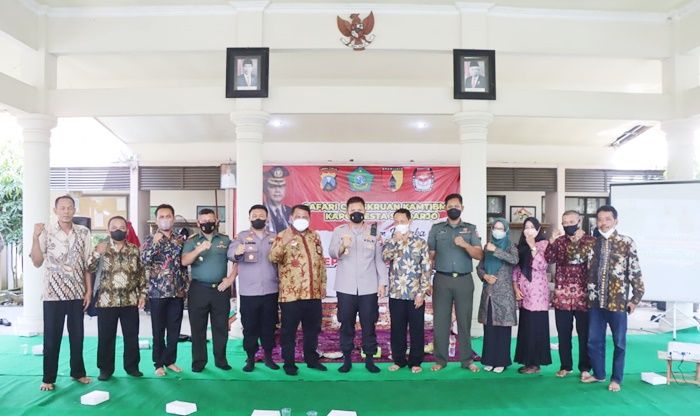 7 Desa di Tulangan Siap Gelar Pilkades Serentak, Kapolresta Sidoarjo Imbau Masyarakat Tak Anarkis 7 Desa di Tulangan Siap Gelar Pilkades Serentak, Kapolresta Sidoarjo Imbau Masyarakat Tak Anarkis