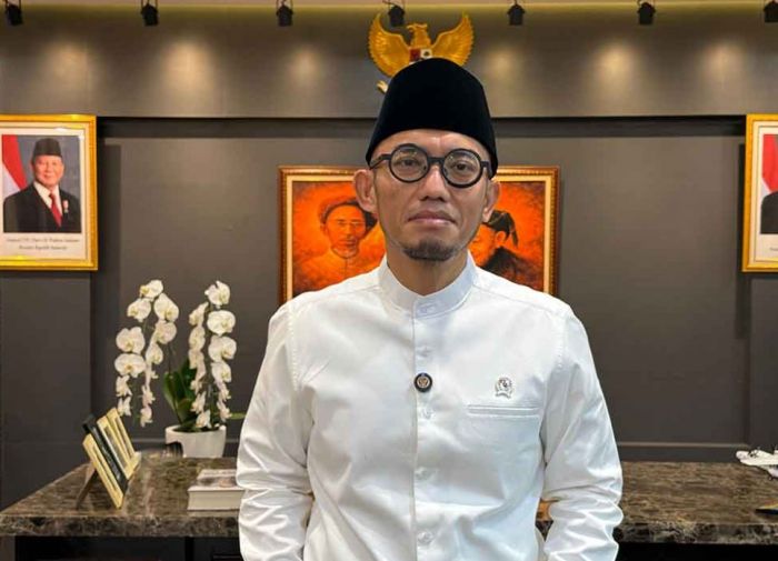 Dampak Perang di Timur Tengah: Kemenhaj Imbau Umrah Ditunda, Persiapan Haji Tetap Jalan