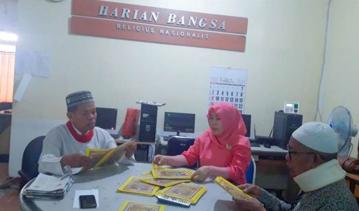 Tradisi Tahunan Menjelang HUT, One Day Khatam Qur’an ala HARIAN BANGSA Tradisi Tahunan Menjelang HUT, One Day Khatam Qur’an ala HARIAN BANGSA