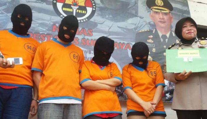 Satpam Warga Simo Sidomulyo Jual Sabu Satpam Warga Simo Sidomulyo Jual Sabu