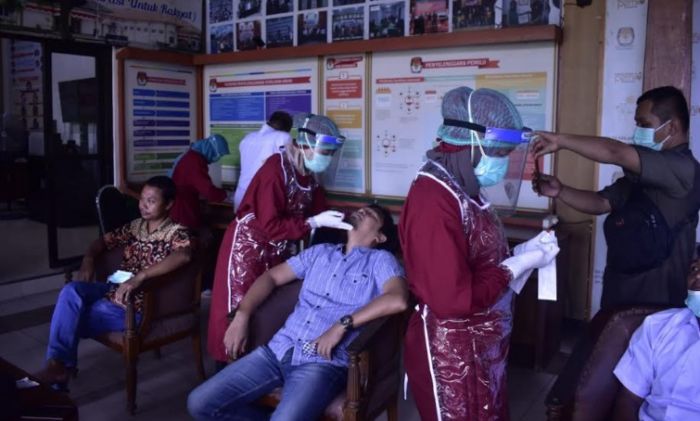 Ketua KPU Jombang Positif Covid-19, Seluruh Personel Diswab Ketua KPU Jombang Positif Covid-19, Seluruh Personel Diswab