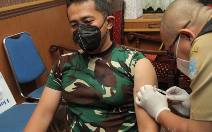 Pejabat di Kota Probolinggo Ikuti Vaksinasi Dosis Kedua