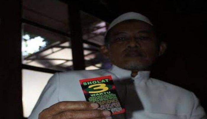 Stiker Anjuran Salat Tiga Waktu Meluas ke Pasuruan Stiker Anjuran Salat Tiga Waktu Meluas ke Pasuruan