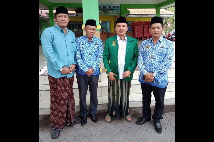 Baznas Pasuruan Bantu Modal Usaha 117 Warga Miskin di Rembang Baznas Pasuruan Bantu Modal Usaha 117 Warga Miskin di Rembang