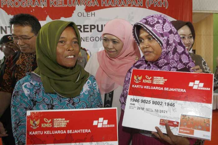 Bupati Bojonegoro: PKH Efektif Entas Kemiskinan Bupati Bojonegoro: PKH Efektif Entas Kemiskinan