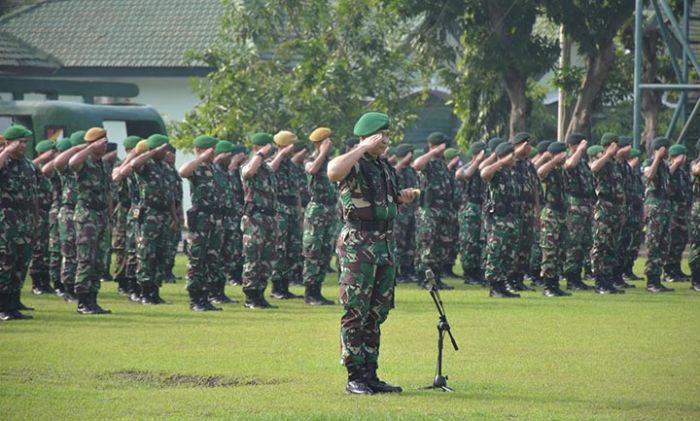 Satgas Teritorial Kodam Brawijaya Diberangkatkan ke Papua Satgas Teritorial Kodam Brawijaya Diberangkatkan ke Papua