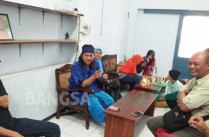 Gol A Gong Tawari Wartawan PWI Jombang Studi ke Singapura